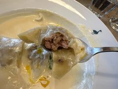 鹅肝松露饺子-Le Comptoir de la Gastronomie