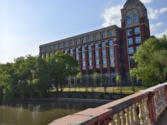 -华东政法大学(松江校区)