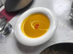 南瓜奶油汤-IL Forno 意坊·意大利餐厅(花园店)