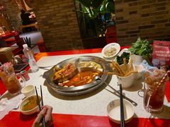 -大龙燚火锅(天钥桥路店)