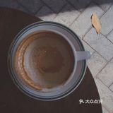 一个阳光明媚的早晨 完成一次美妙的咖啡体验