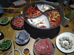 -白乐天毛肚火锅馆(南滨路店)