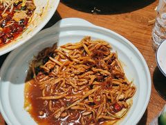 -那家老院子东北菜·饺子·小鸡炖蘑菇(艳华街店)