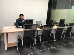 -宁波宝信宝马4S店(江北日湖店)