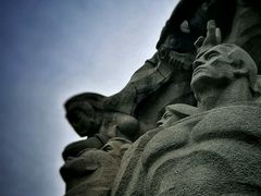 龙华烈士陵园雕塑《且为忠魂舞》-上海市龙华烈士陵园