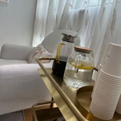 -HEYAN长风荷妍专业脱毛美肤
