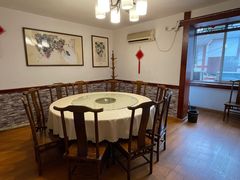 包厢-伊兰麒兰馨园·川菜·清真馆(339电视塔店)