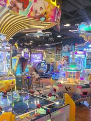 -卡通尼乐园(宝山龙湖天街店)