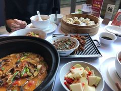 -黔蘑菇四季餐厅(观山湖店)