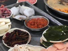 现划鳝鱼-储奇门鳝鱼火锅(总店)