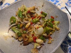 -卢大鲜鱼头捞饭(美利广场店)
