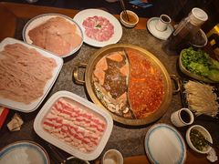 -小天鹅火锅·一线江景洪鼎旗舰店(洪崖洞店)