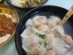 咸蛋黄馄饨-食惠里小笼包面馆(越秀店)