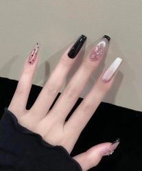 -赢韵美甲美睫瑞士净斑中心