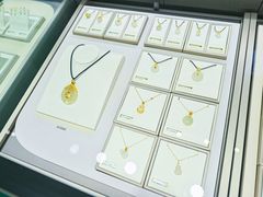 -百联奥特莱斯广场(武汉盘龙店)