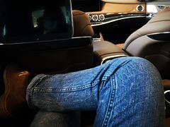 -天津波士信达奔驰4S店(卫津南路店)