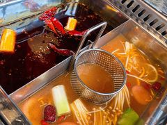 玉米排骨鸳鸯锅-椒香城门口重庆老火锅(美颂广场店)