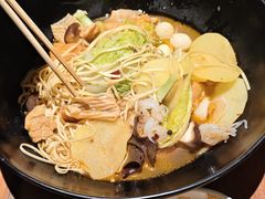 -万记麻辣烫国展总店