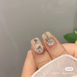 -Pink You美甲洗眉纹绣定制中心