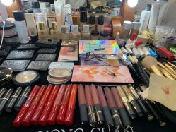 -红馆妆造(中央大街店)