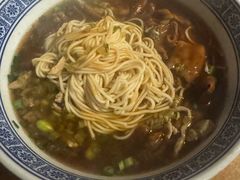 -沪西老弄堂面馆(定西路店)