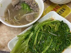 -华威达牛庄(黄埔大道西店)