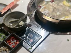 -喃喃椰·糟粕醋·椰子鸡火锅(七堡花园店)