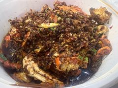 -凤凰路何眼镜香辣蟹(花果园店)