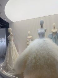 -PAI婚纱礼服设计馆【大牌租赁/高级定制】