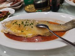 -老船夫婚宴婚庆会馆(延吉路店)