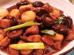 马蹄冬菇焖五花肉-清晖小苑•顺德地方菜(壹海城店)