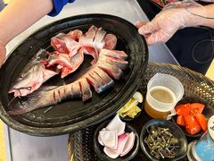 -刘姐啤酒鱼民族演艺餐厅(西街总店)