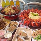 夏天就拉上姐妹来这炫虾！鲑记龙虾（磨街店）