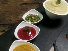 -HIGH FIVE哈福手工汉堡(桂林路店)