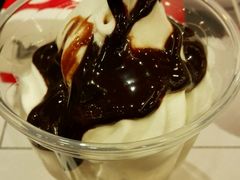 朱古力新地-麦当劳(浦珠路得来速店)