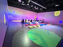 -小鸡哆哆故事屋·儿童乐园(嘉里城店)