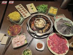 -巴倒烫陆派火锅山庄(南山总店)