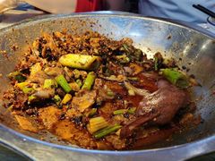 -嘎嘎鸭下巴·爆辣干锅(明教寺店)