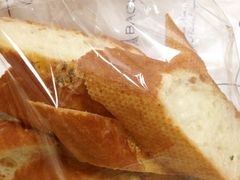 蒜泥法棍-巴黎贝甜(常德路店)