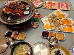 -围炉肉舍•炭烤活鳗•丹东海鲜烤肉(步行街店)