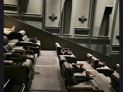 -CGV影城(滨江天街IMAX店)