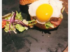 -HIGH FIVE哈福手工汉堡(桂林路店)