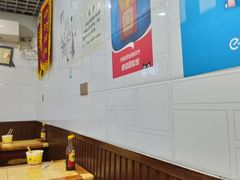 大堂-覃肥叔桂林米粉(粮道街店)