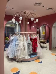 -奈尔宝家庭中心·亲子餐厅(北京东坝万达店)
