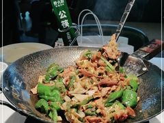 -费大厨辣椒炒肉(黄兴中心广场店)