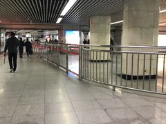 -上海体育馆(地铁站)