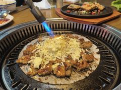 -豚豚猪村烤肉·韩国烤肉(总店)