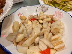 -黄泥岗·地道湖北菜(奥特莱斯店)