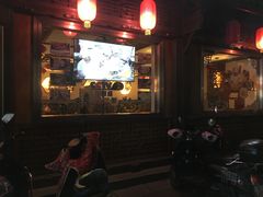 -佬钱湾仔(衣裳街店)