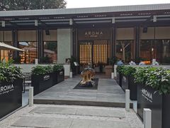 -洛缦音乐餐厅(工业展览馆万象城店)